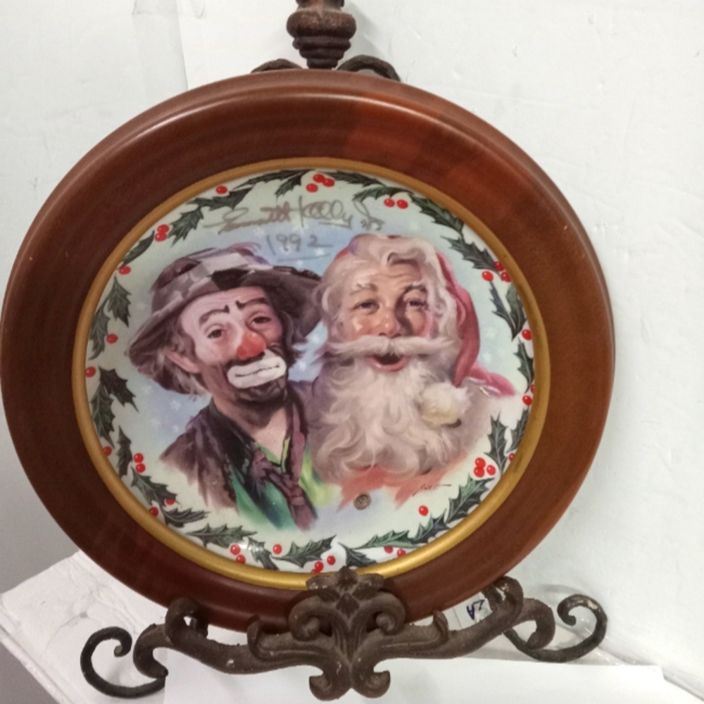 Vintage Wood Framed  "T'is The Season" Emmett Kelly Jr. Plate by Rusty Signed